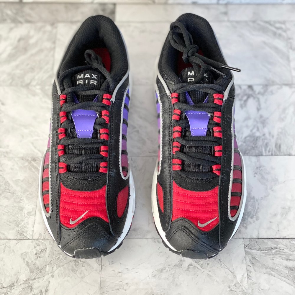 NEW Nike Air Max Tailwind IV Sneakers - Picture 3 of 10